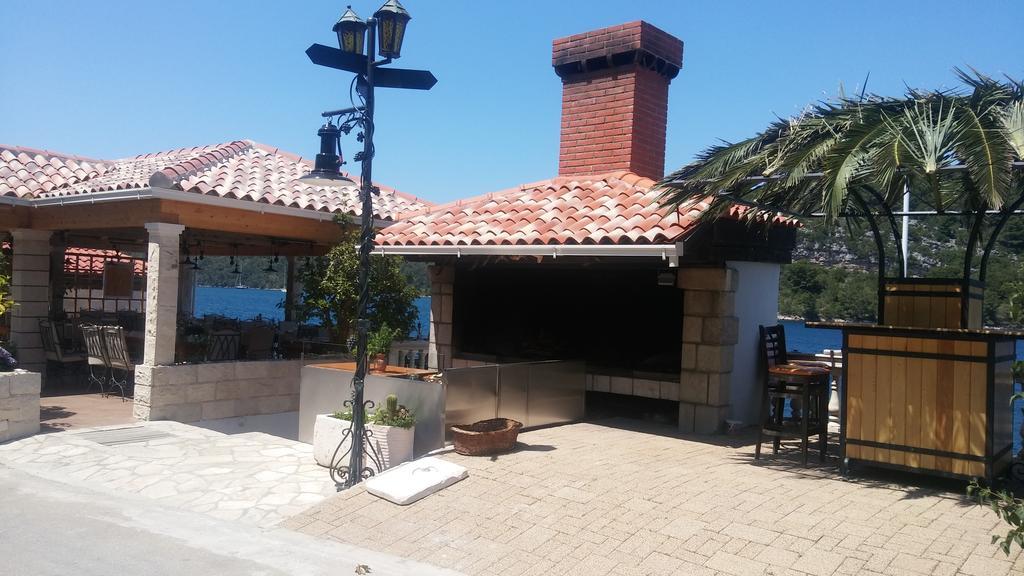 Hotel Sea House Mljet à Polače Extérieur photo
