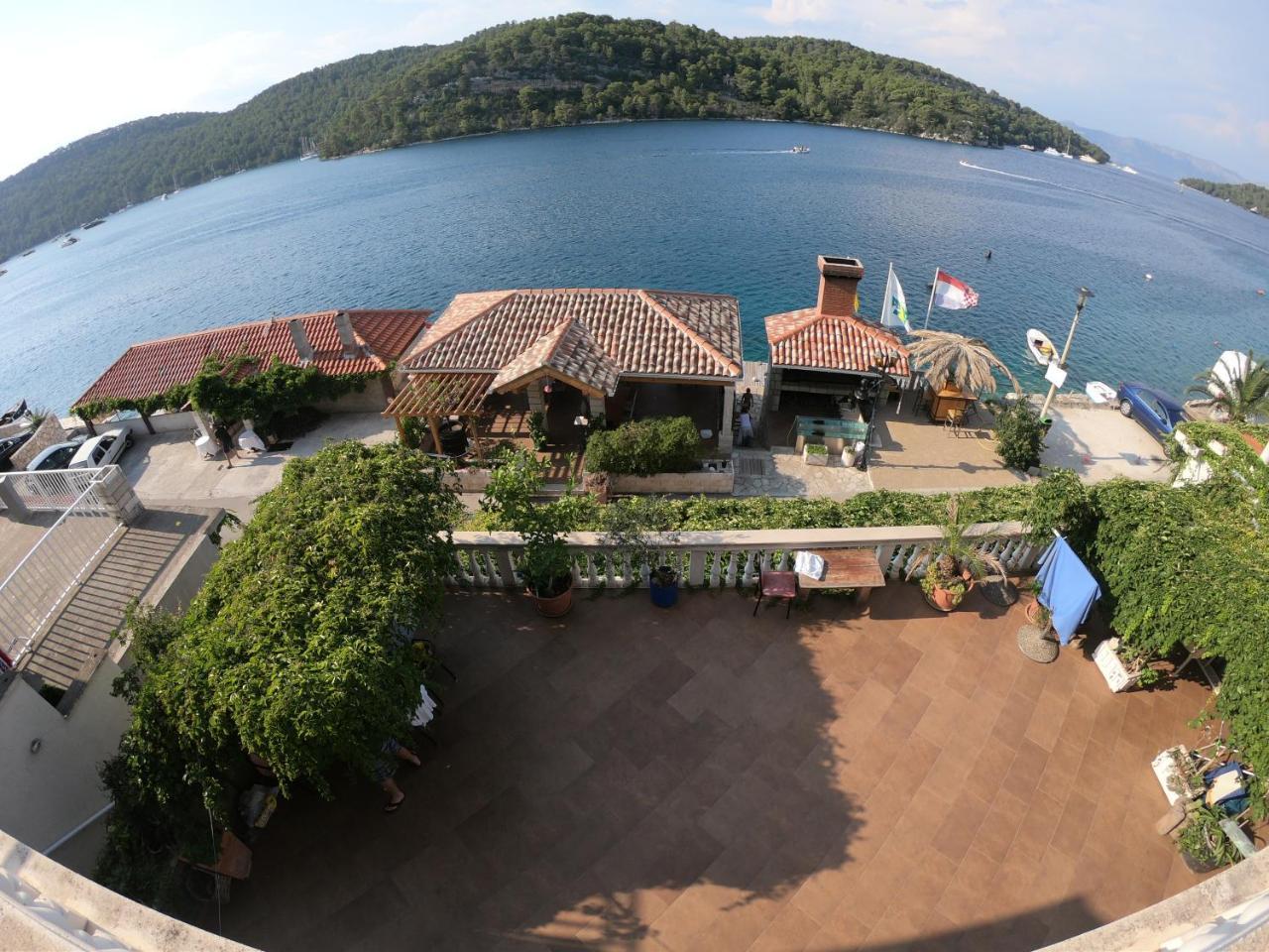 Hotel Sea House Mljet à Polače Extérieur photo